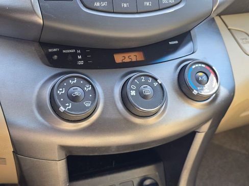 Used 2010 Toyota RAV4 4WD image 20