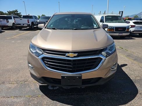 Used 2018 Chevrolet Equinox LT FWD image 9