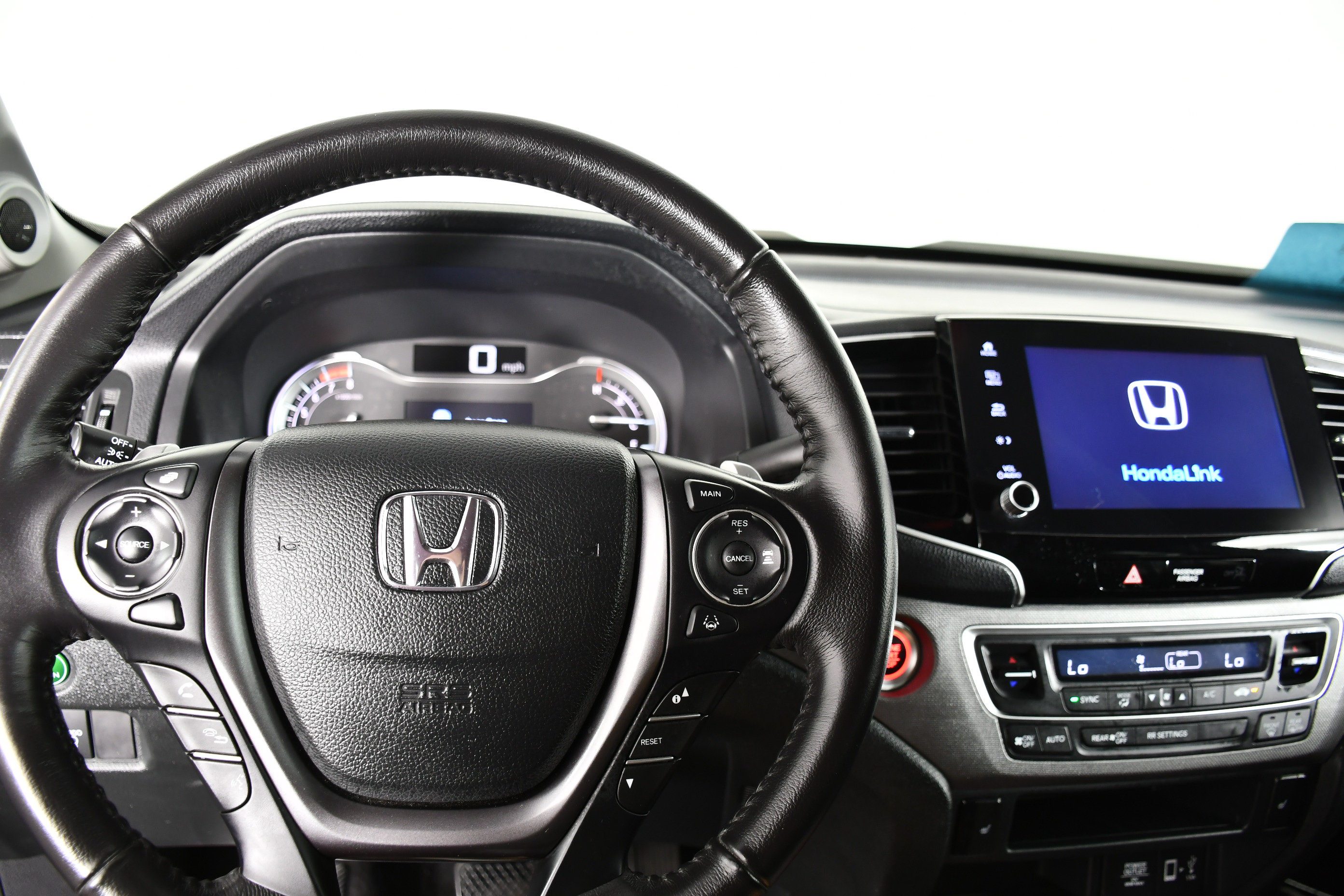 Certified 2023 Honda Ridgeline RTL image 17
