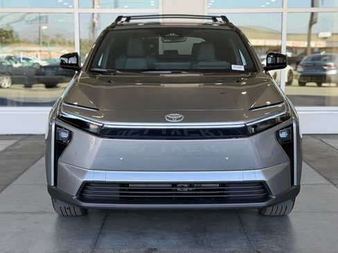 New 2026 Toyota bZ FWD image 4