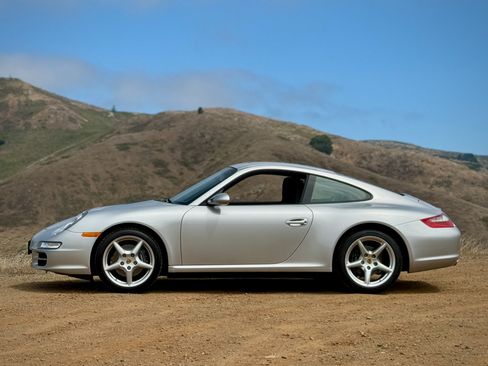 Used 2008 Porsche 911 Carrera 4 AWD/4WD image 25