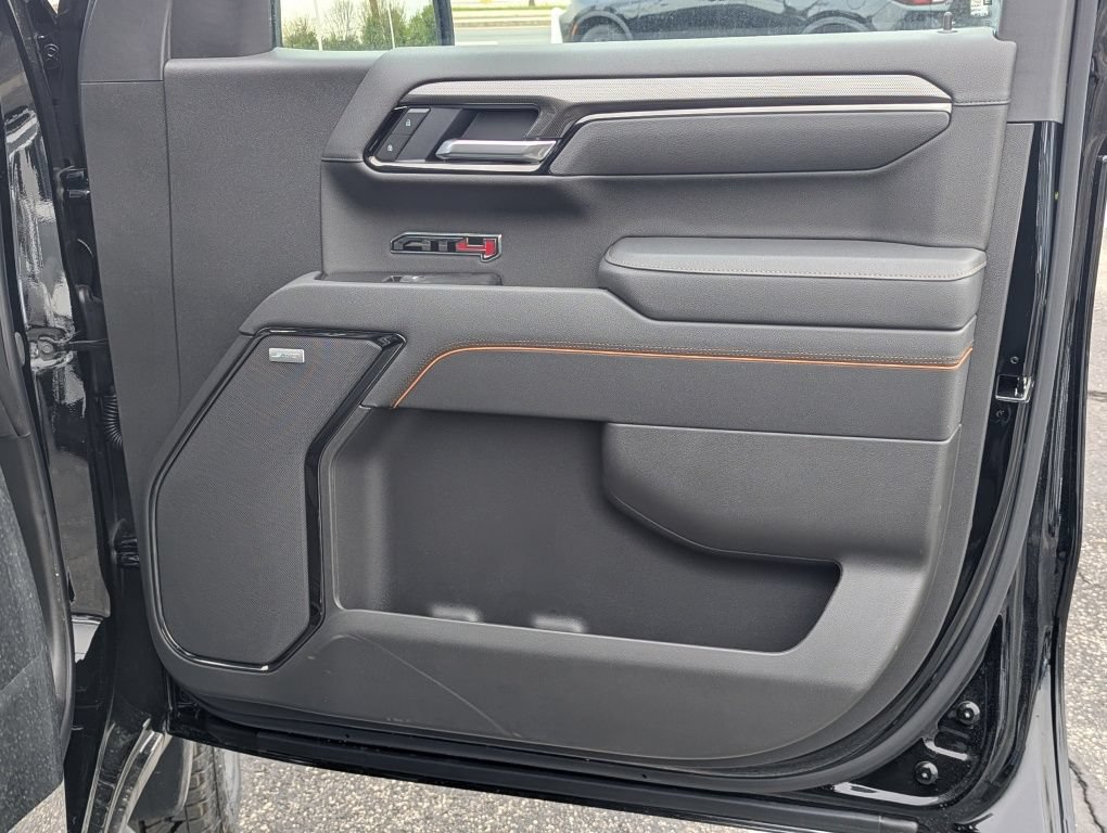 New 2026 GMC Sierra 1500 AT4 w/ AT4 Premium Package AWD/4WD image 16