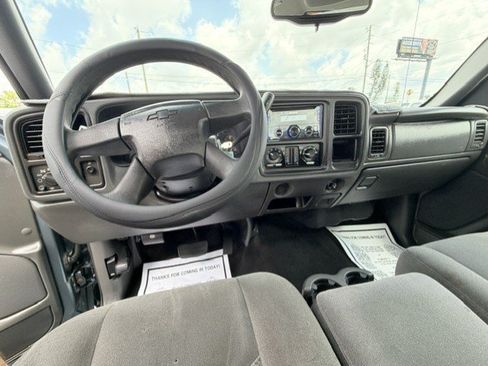 Used 2006 Chevrolet Silverado 1500 LS w/ Chrome Exterior Package RWD image 12