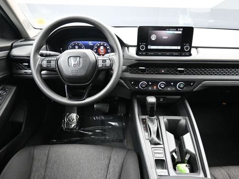 Used 2024 Honda Accord EX image 20