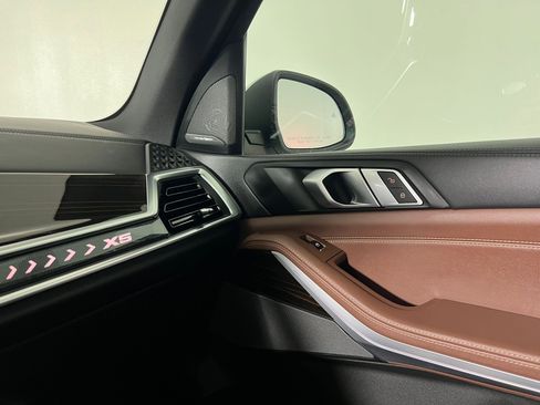 Used 2025 BMW X5 sDrive40i w/ Premium Package image 31