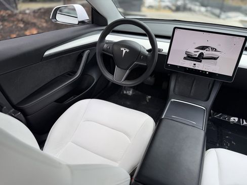 Used 2022 Tesla Model 3 Long Range image 40