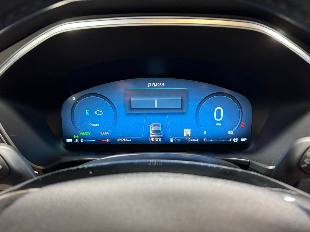 Used 2024 Ford Escape SE w/ PHEV Premium Package FWD image 9
