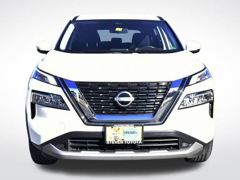Used 2023 Nissan Rogue SV image 7
