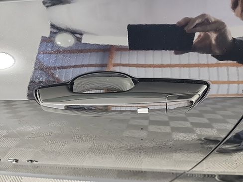 New 2026 Chevrolet Equinox ACTIV w/ Convenience Package III image 15