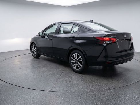 Used 2025 Nissan Versa SV FWD image 6