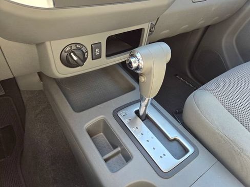 Used 2019 Nissan Frontier SV AWD/4WD image 22