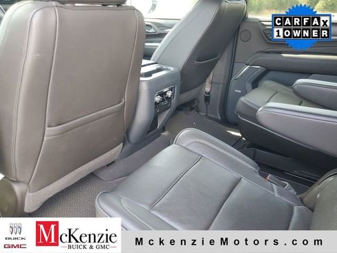 Used 2022 GMC Yukon XL Denali image 23