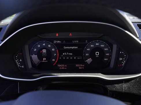 Used 2023 Audi Q3 2.0T Premium image 14