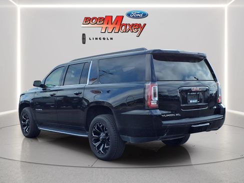 Used 2020 GMC Yukon XL SLT AWD/4WD image 7