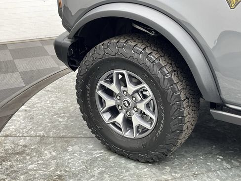 Used 2025 Ford Bronco Badlands AWD/4WD image 29
