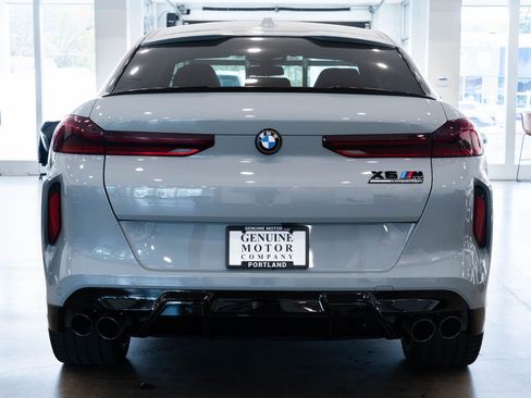 Used 2025 BMW X6 M Competition w/ Executive Package image 5