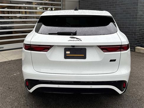 New 2026 Jaguar F-PACE R-Dynamic S image 5
