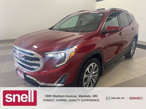 Used 2019 GMC Terrain SLT w/ Preferred Package FWD image 1