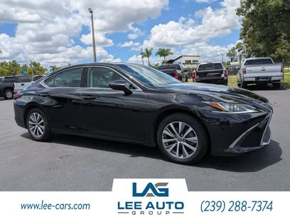 Used 2019 Lexus ES 350 w/ Accessory Package 2