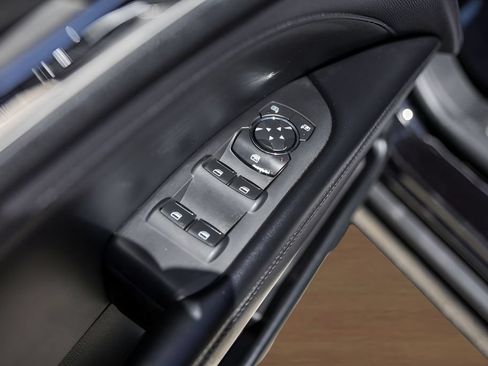 Used 2020 Lincoln MKZ FWD image 20