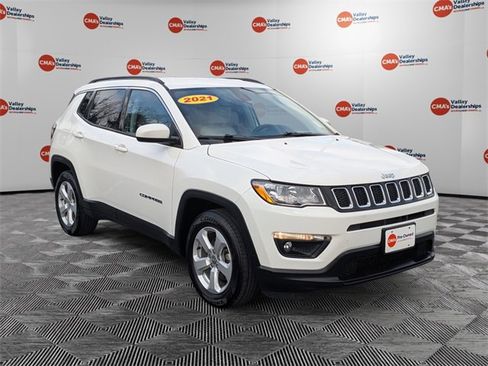 Certified 2021 Jeep Compass Latitude image 3