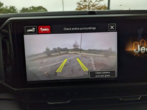 New 2025 Jeep Wrangler Unlimited Rubicon 392 image 32