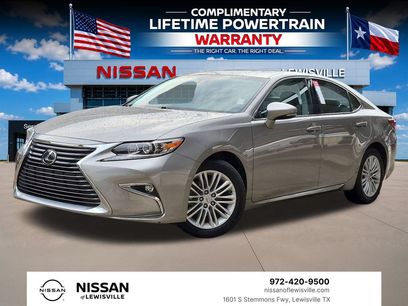 Used 2017 Lexus ES 350 w/ Accessory Package 2