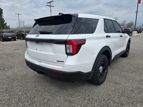 Used 2025 Ford Explorer 4WD Police Interceptor w/ Ultimate Wiring Package image 3