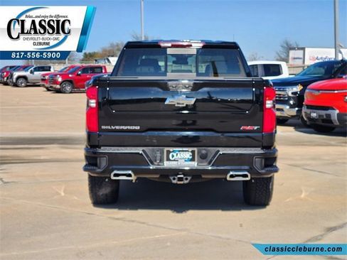 Used 2024 Chevrolet Silverado 1500 RST w/ Convenience Package II image 8