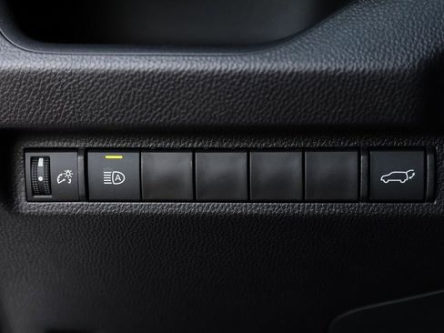 Certified 2025 Toyota RAV4 XLE image 22