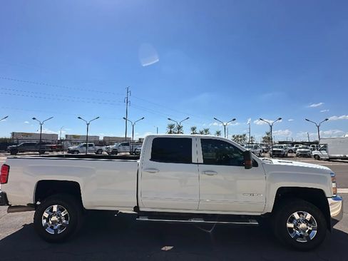 Used 2016 Chevrolet Silverado 3500 LT w/ LT Convenience Package AWD/4WD image 6