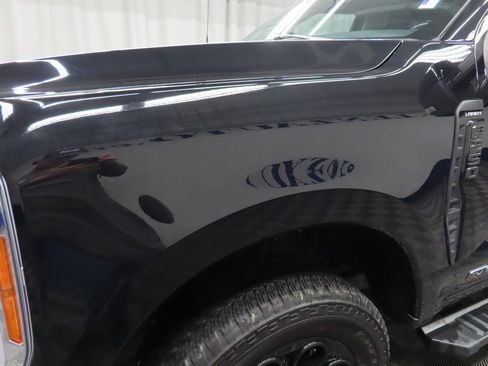 Used 2023 Ford F250 Lariat w/ Lariat Ultimate Package image 53