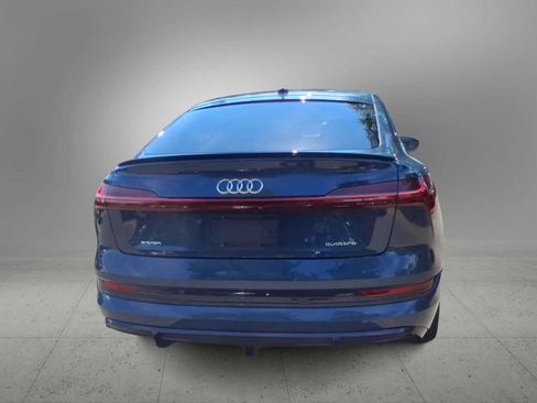 Used 2022 Audi e-tron Prestige AWD/4WD image 7