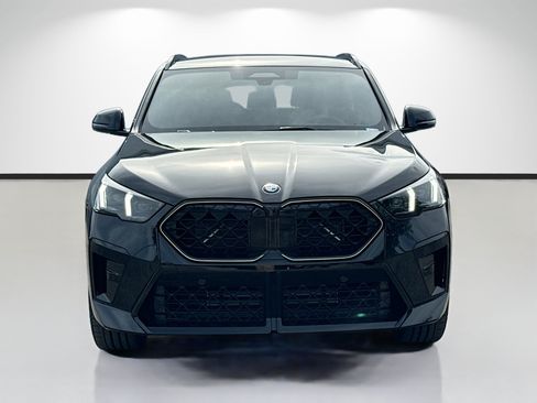 New 2026 BMW X2 xDrive28i w/ Technology Package AWD/4WD image 8
