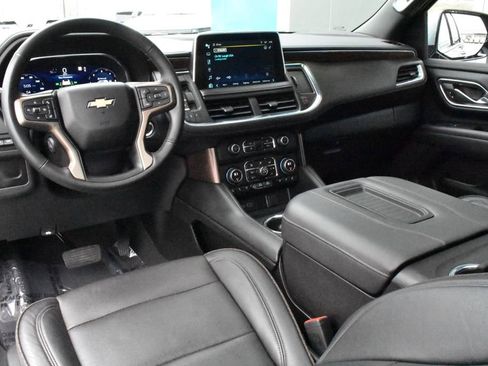 Certified 2023 Chevrolet Suburban High Country w/ Premium Package 2 image 23