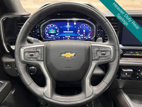 Used 2023 Chevrolet Silverado 1500 LTZ w/ Technology Package AWD/4WD image 9