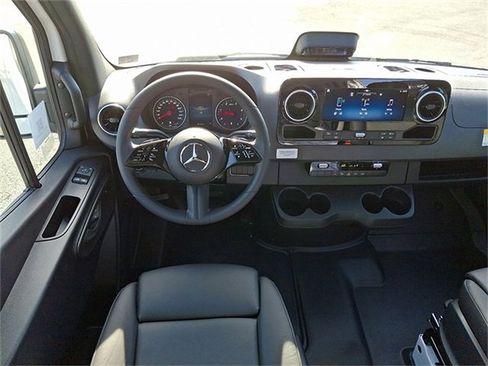 New 2025 Mercedes-Benz Sprinter 3500 image 11