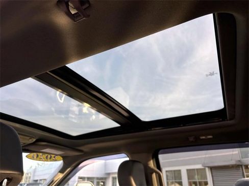 Used 2020 Ford F350 Lariat w/ Lariat Ultimate Package image 15