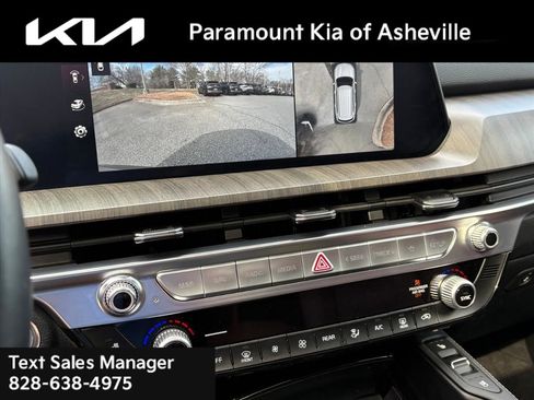 Used 2025 Kia Telluride AWD image 11