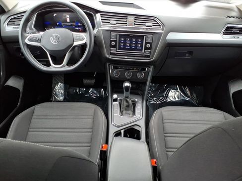 Certified 2024 Volkswagen Tiguan S image 23