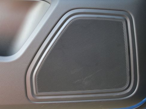 Used 2017 Porsche Macan image 14