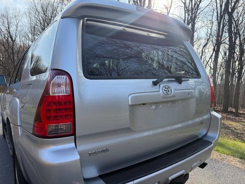 Used 2008 Toyota 4Runner Limited image 37