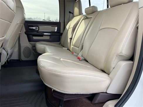 Used 2016 RAM 3500 Laramie w/ Convenience Group image 22