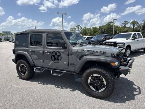 Used 2019 Jeep Wrangler Unlimited Sport S AWD/4WD image 1