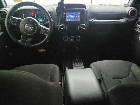 Used 2015 Jeep Wrangler Unlimited Sport AWD/4WD image 22