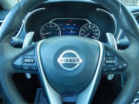 Used 2016 Nissan Maxima SR image 41