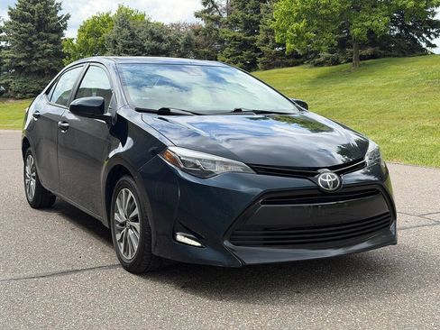 Used 2017 Toyota Corolla XLE FWD image 1
