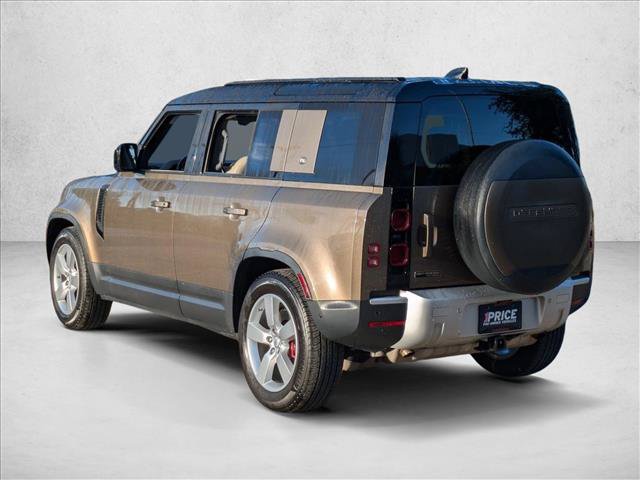 Used 2020 Land Rover Defender 110 First Edition AWD/4WD image 8