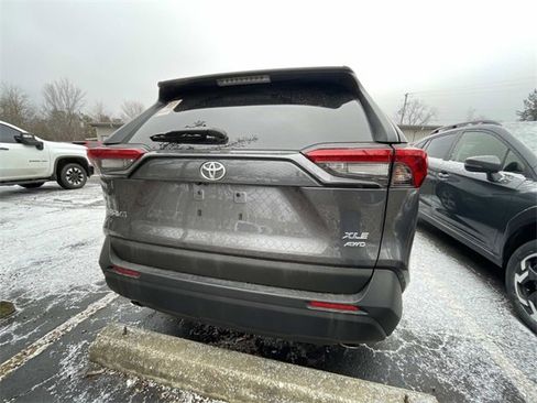 Used 2024 Toyota RAV4 XLE image 4