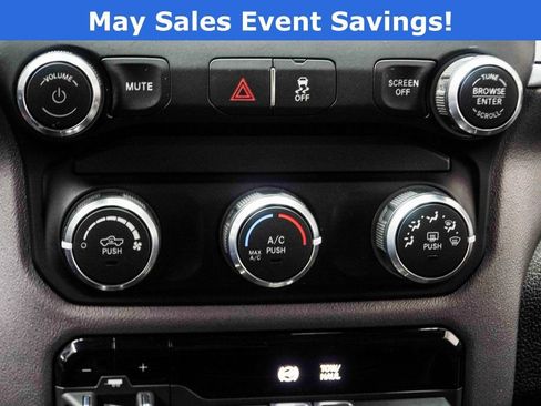 Used 2022 RAM 2500 Big Horn AWD/4WD image 21